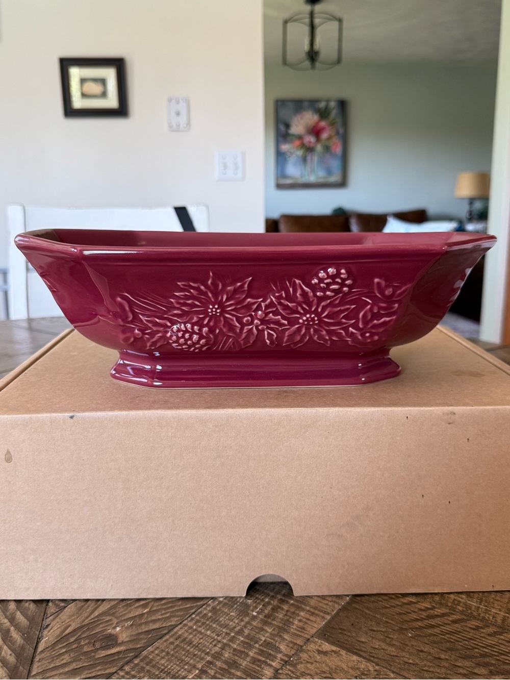 Longaberger pottery Nature's Garland Pinecone Embossed
Octagon Dish Paprika Red